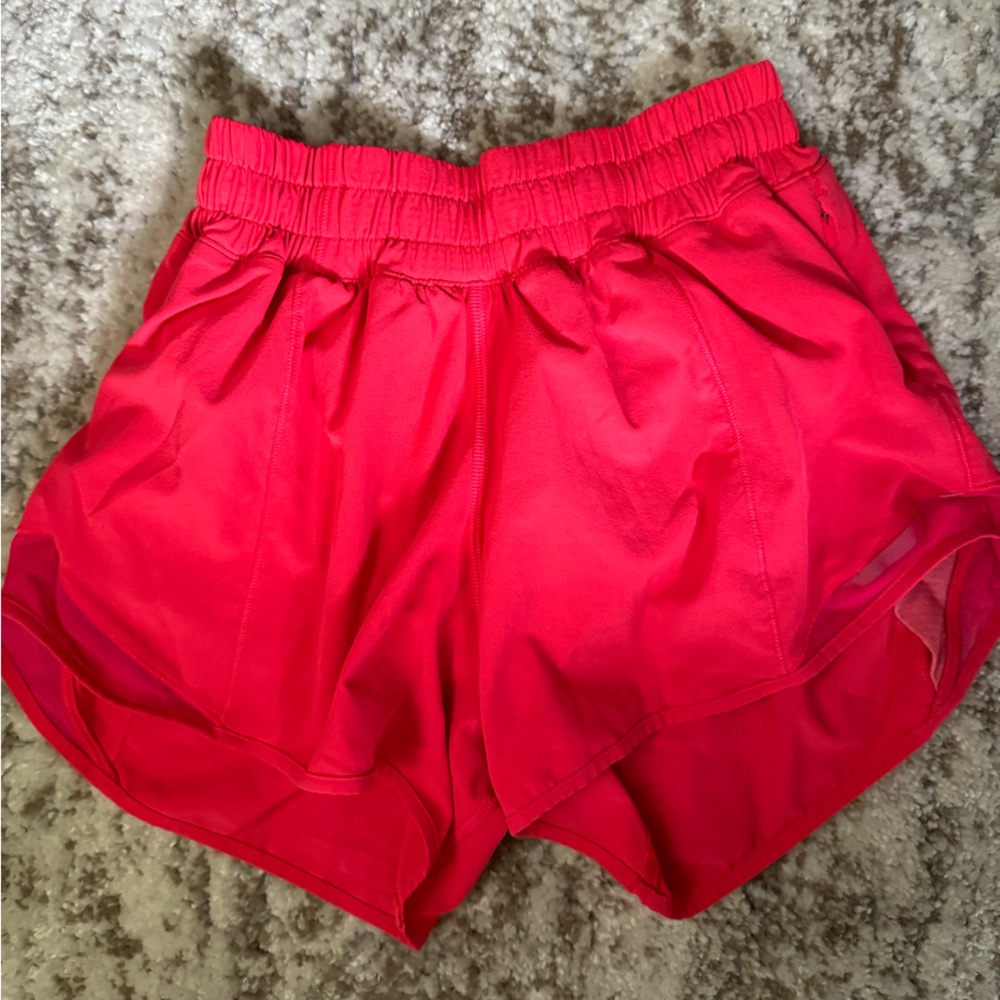 Pink Lulu lemons hotty hot tall shorts!
